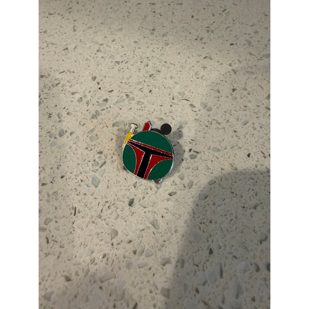 Disney Star Wars Tsum Tsum Series 1 Mystery Pack Boba Fett Pin
